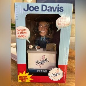 Dodger Broadcaster Joe Davis Action Bobblehead that talks